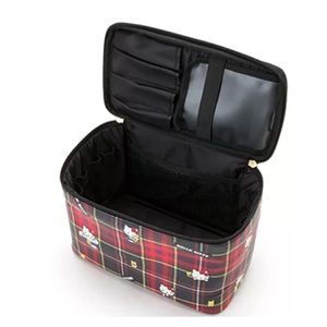 Hello Kitty Bags - Hello kitty Royal Stewart print make up case. Hello Kitty Bags - Hello kitty Royal Stewart print make up case.